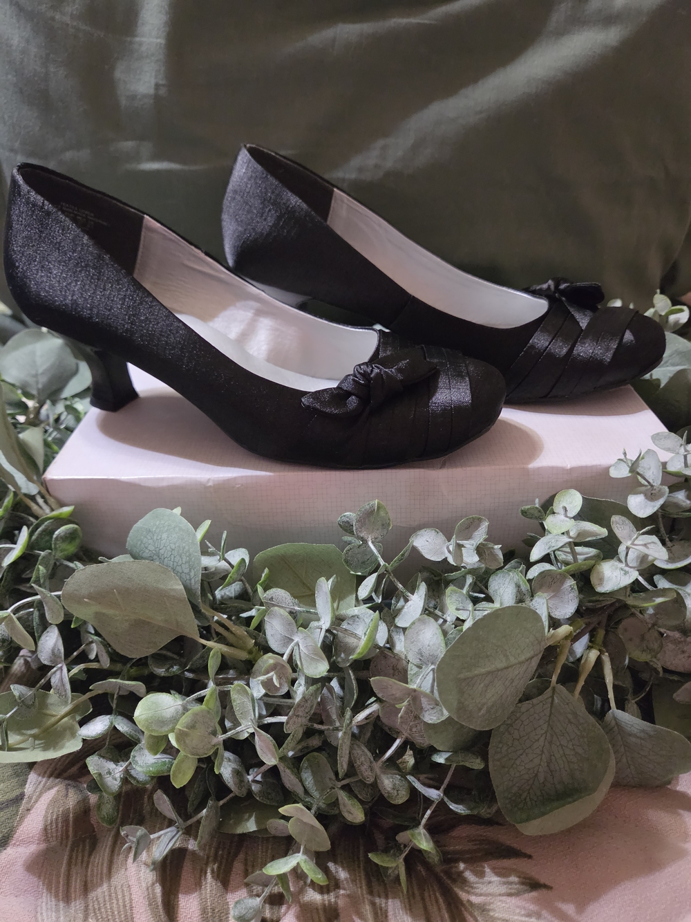Metaphor Black Satin Mid Heel Pumps with Bow